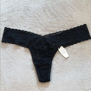 NWT Vintage Victoria's Secret “The Lacie” Black Lace Panty